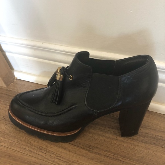 gadea Shoes Gadea Black Leather Tassel Shoes 3 Inch Heel